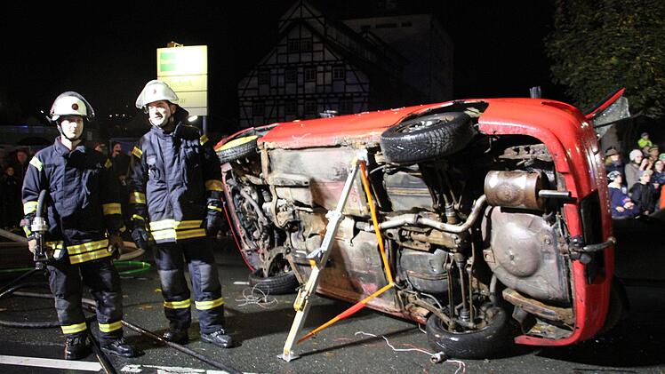 Auch ein Unfall wurde simuliert.  Foto: Veronika Schadeck