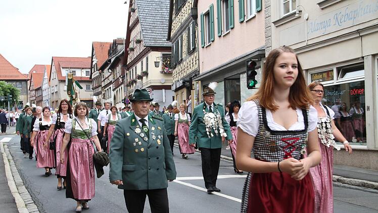 Der Festzug kann auf eine lange Tradition blicken.