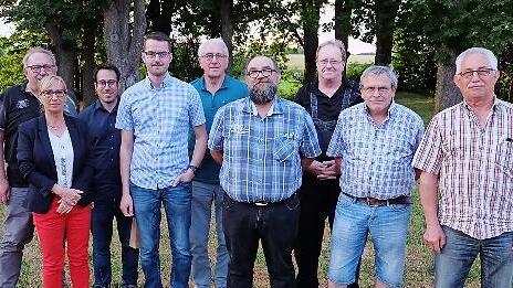 Die CSU Thundorf hat einen neuen Vorstand (von links): Philipp Bauernschubert, Judith Dekant, Moritz Dekant, Benedikt Seufert, Anton Bauernschubert, Hubert Back, Stefan Saal, Gerhard Heilmann, Siegfried Schmitt.