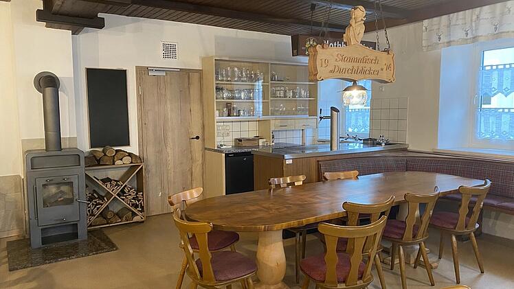 Marktredwitz: Dorfgemeinschaft rettet Stammkneipe nach Schließung - Feierliche Wiedereröffnung angekündigt