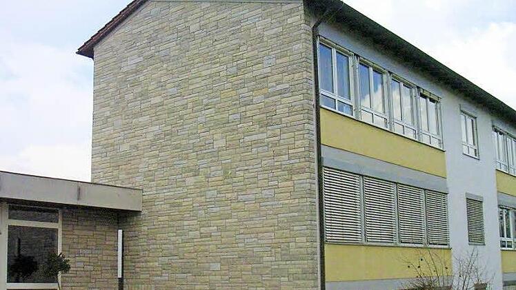 In der Langensendelbacher Schule könnte sich schon bald einiges tun.   Foto: fra-press