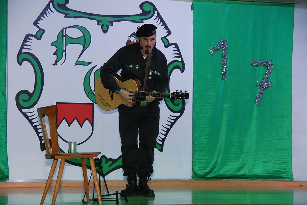 Prunksitzung in Laub