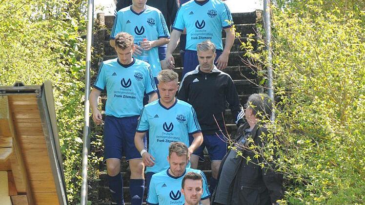 Von wegen "Abstieg": Die Kicker der SG Oerlenbach/Ebenhausen sind nach dem 5:4-Sieg in Poppenlauer Tabellenführer. Foto: ssp