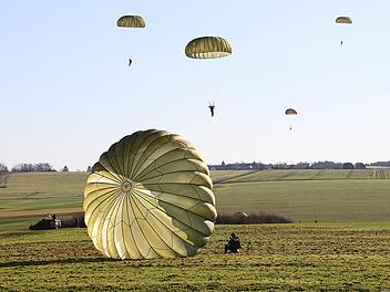 Landkreis W&uuml;rzburg k&uuml;ndigt Man&ouml;ver&uuml;bung der Bundeswehr an - wichtige Hinweise