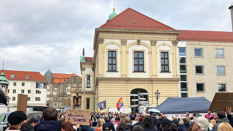 Demonstration nach «Stadtbild»-Aussagen - Magdeburg