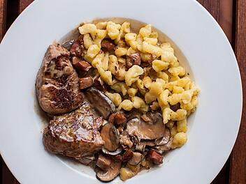 Lendchen mit Sp&auml;tzle