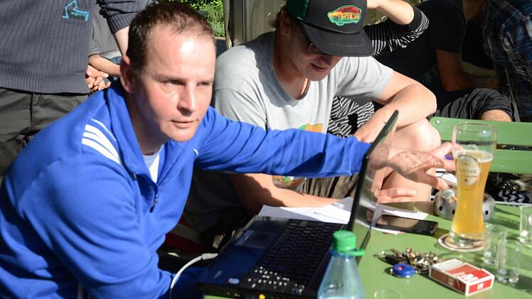 Sorgte für den guten Ton: Abteilungsleiter Jürgen Durmann (links).