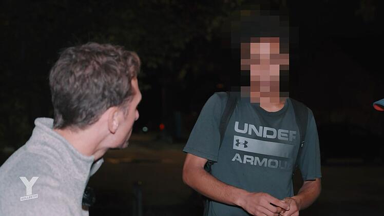 ARD-Journalist János Kereszti sprach für seine "Y-Kollektiv"-Reportage mit Mitgliedern einer Bremer Jugendgang.