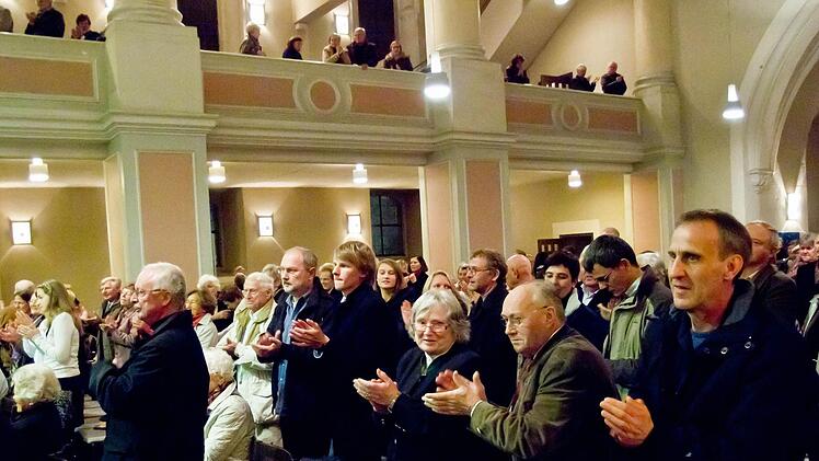 Stehende Ovaotionen gab's am Ende vom Publikum in der Coburger Morizkirche.
