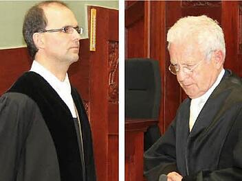 Im Vergewaltigungsprozess vor dem Landgericht Bayreuth wurde am Dienstag plädiert: Staatsanwalt Daniel Götz (links) und Verteidiger Johann Schwenn standen dabei im Blickpunkt. Fotos: Stephan Tiroch