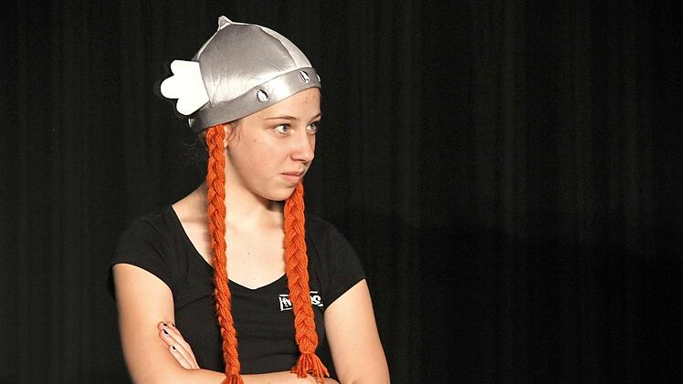 Emily Gruber überzeugt als Obelix - mit entsprechenden Kräften.