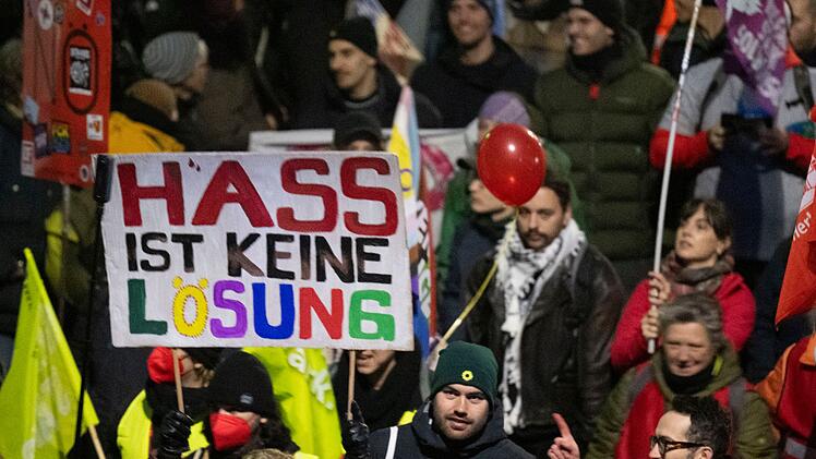 Neugründung AfD-Jugendorganisation – Proteste