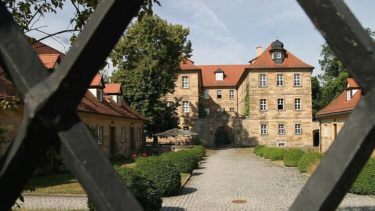 Das Landesamt für Umwelt in Schloss Steinenhausen bekommt im Zuge der Behördenverlagerung weitere 15 Stellen.  Foto: Archiv