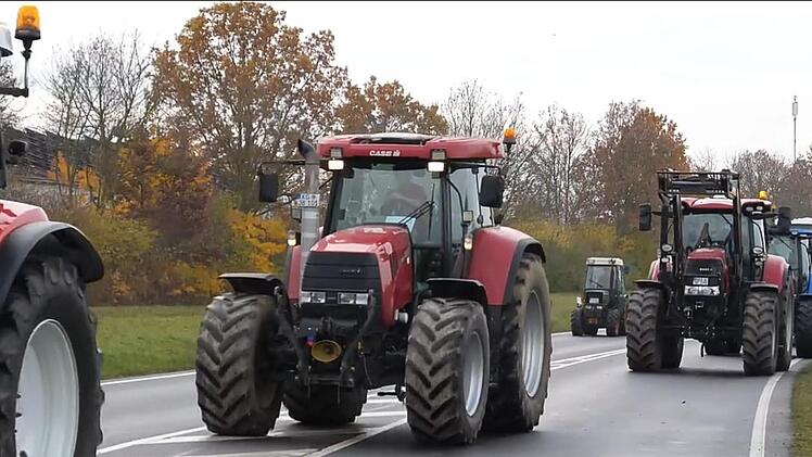 Bei der gro&szlig;en Demonstration der Landwirte reihten sich auch Teilnehmer aus dem Landkreis Bad Kissingen ein.  Foto: J&uuml;rgen Bock
