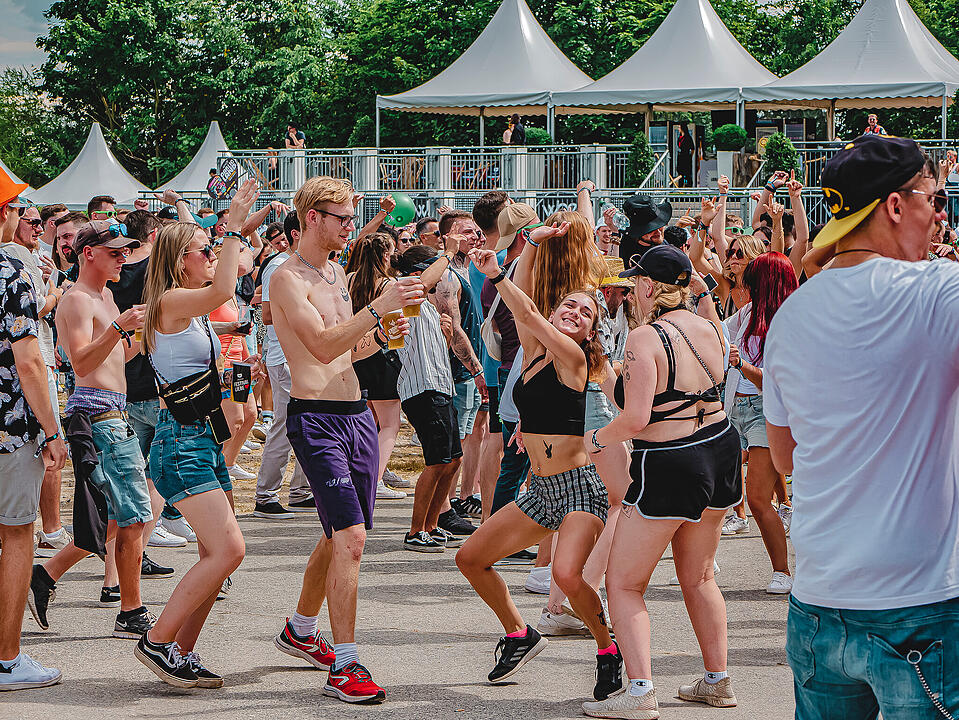 Garlic Land Festival 2022 in Nürnberg: Schrill, verrückt und extravagant.