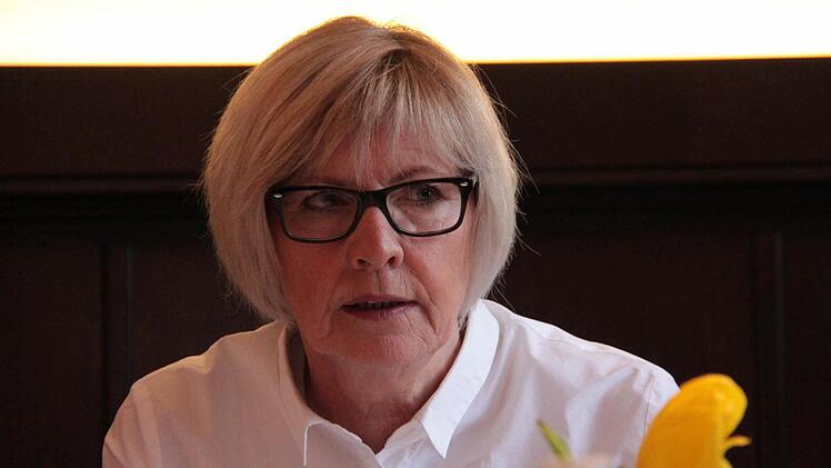 ...Barbara Kammerscheid...