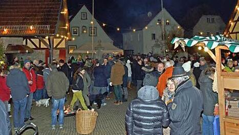 Das Dorfzentrum bietet den Rahmen f&uuml;r den Weihnachtsmarkt.  Foto: gg