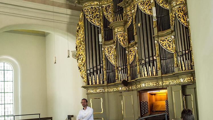 Matthias Grünert, Kantor der Frauenkirche Dresden, gastierte bei seiner fränkisch-thüringischen Orgelfahrt in der Coburger Morizkirche. Foto: Jochen Berger