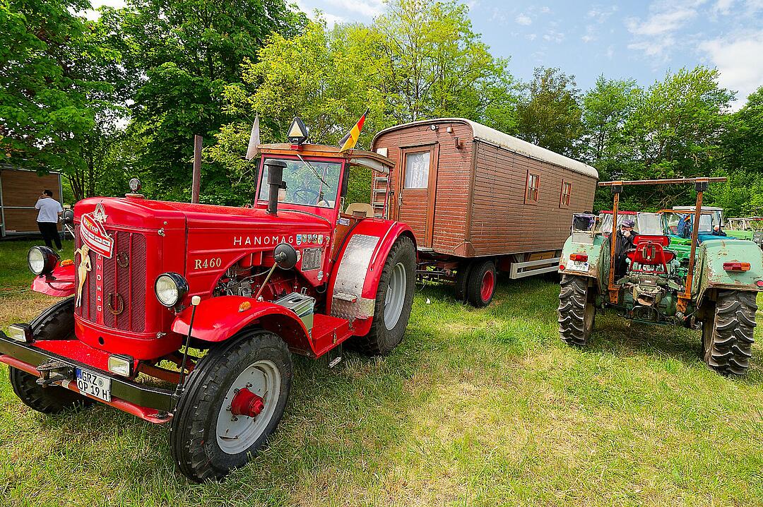 Es kamen viele Oldtimerfreunde.