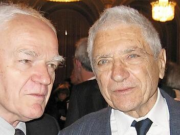 Gute Freunde: Ex-OB Georg Straus (†) und Jack Steinberger (rechts).  Foto: Archiv/ Bartl