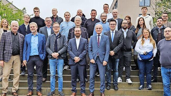 Interessante Einblicke ins Technologietransferzentrum erhielten die Teilnehmerinnen und Teilnehmer des Stiftertreffens.