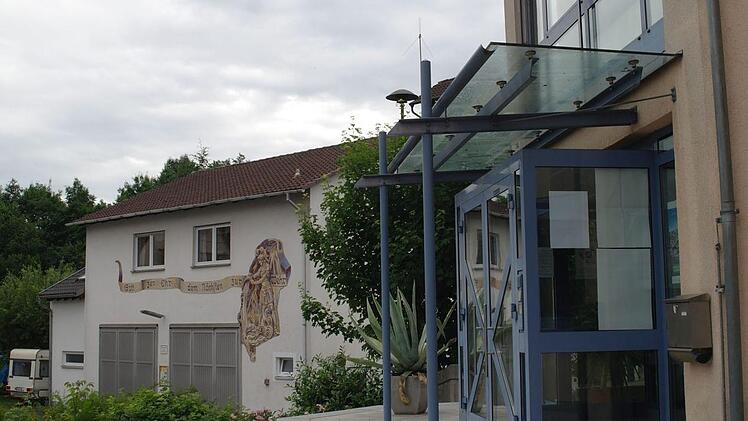 Die Sanierung des Mottener Rathauses wird im Haushalt bereits dieses Jahr berücksichtigt, dem Umbau des Rathauses geht sicher noch die eine oder andere Diskussion voran. Foto: Stephanie Elm