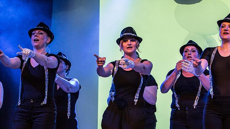 Impressionen von der Show-Gala des Vocalensembles Coburg unter der Leitung von Steffi Berg in Bad RodachFoto: Jochen Berger