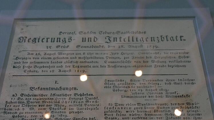 Die Bekanntmachung der Geburt in der Presse von damals Foto: Manja von Nida