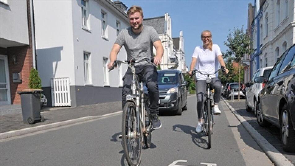Breite Fahrradstraßen, die die Stadtviertel gut mit der Innenstadt verbinden: Die Bocholter Radler bewerten ihre Stadt deutlich besser als die Bamberger. Foto: Stadt Bocholt Breite Fahrradstraßen, die die Stadtviertel gut mit der Innenstadt verbinden: Die Bocholter Radler bewerten ihre Stadt deutlich besser als die Bamberger. Foto: Stadt Bocholt