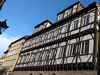 Das wohl bekannteste Fachwerkgebäude ist das Münzmeisterhaus in der Ketschengasse. Foto: Simone Bastian