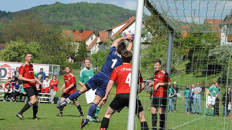 Alarm vor dem Fuchsstädter Tor.  Foto: Hopf
