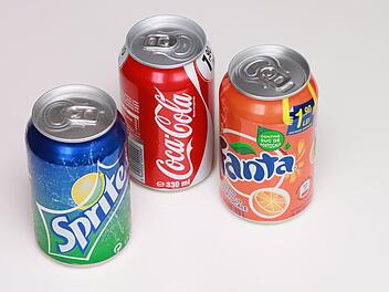 Der t&auml;gliche Konsum von Softdrinks wie Cola ist sehr sch&auml;dlich f&uuml;r die Gesundheit