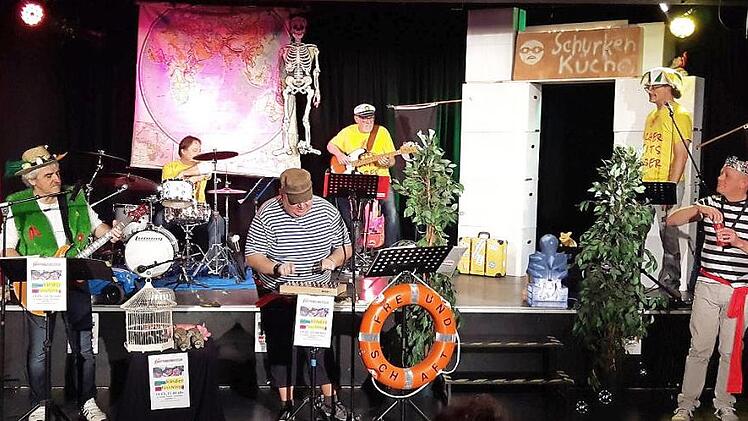 Die "Rhythmusmetzger" spielen auf.  Foto: PR