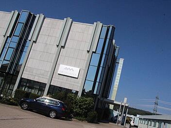 Munzer in Schieflage. Ende Mai sollte schon Schluss sein. Jetzt will der Insolvenzverwalter noch in den Juni hinein weiter kämpfen. Foto: CT-Archiv