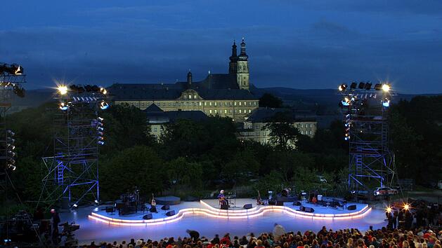 Das ehemalige Benediktinerkloster Banz in Bad Staffelstein bietet alle Jahre wieder die stimmungsvolle Kulisse f&uuml;r die "Songs an einem Sommerabend" respektive "Lieder auf Banz".