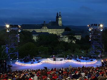 Das ehemalige Benediktinerkloster Banz in Bad Staffelstein bietet alle Jahre wieder die stimmungsvolle Kulisse f&uuml;r die "Songs an einem Sommerabend" respektive "Lieder auf Banz".