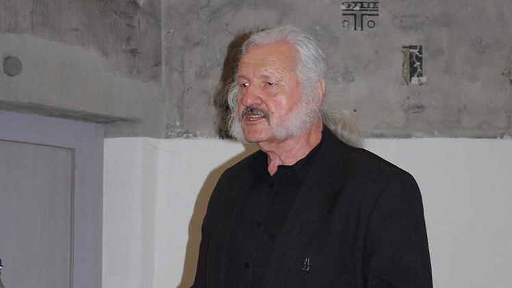 Ingo Cesaro hatte die Gedenkveranstaltung namens des Aktionskreises Kronacher Synagoge organisiert. Foto: Heike Schülein