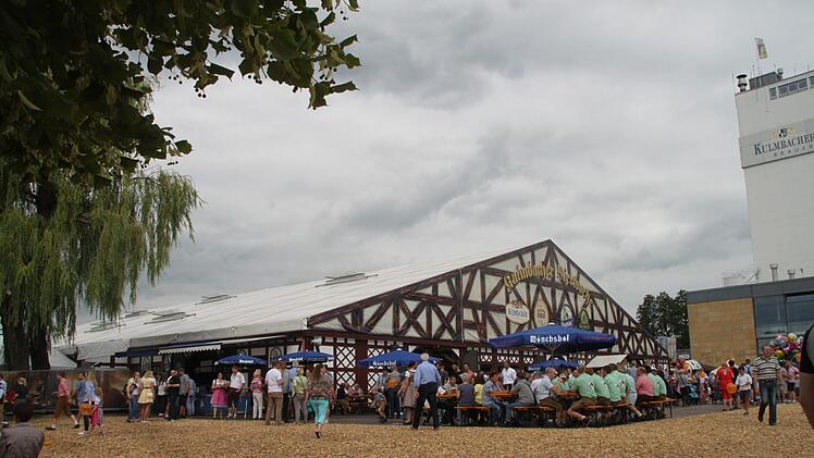 2017 wird auf dem Gelände der Kulmbacher Brauerei gefeiert. Kehrt die Bierwoche 2018 auf den Zentralparkplatz zurück? Foto: Alexander Hartmann