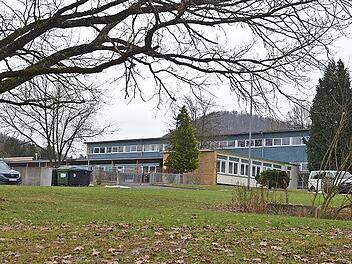 Die Grundschule in Mönchröden steht vor der Sanierung.