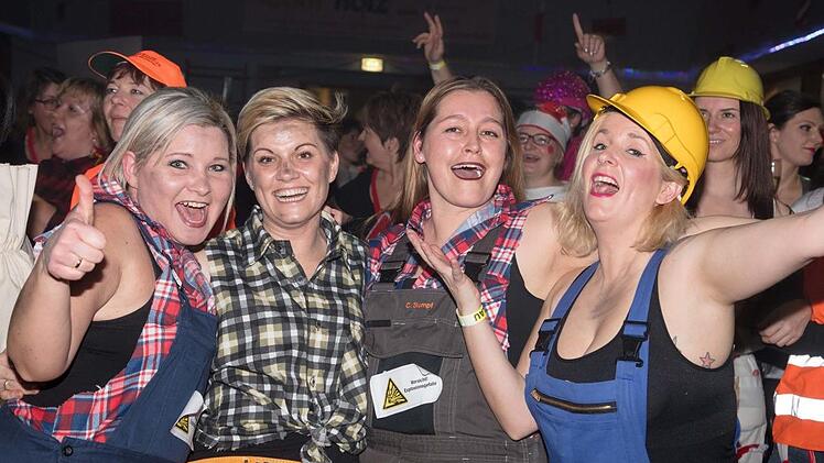 Beste Stimmung beim Weiberfasching