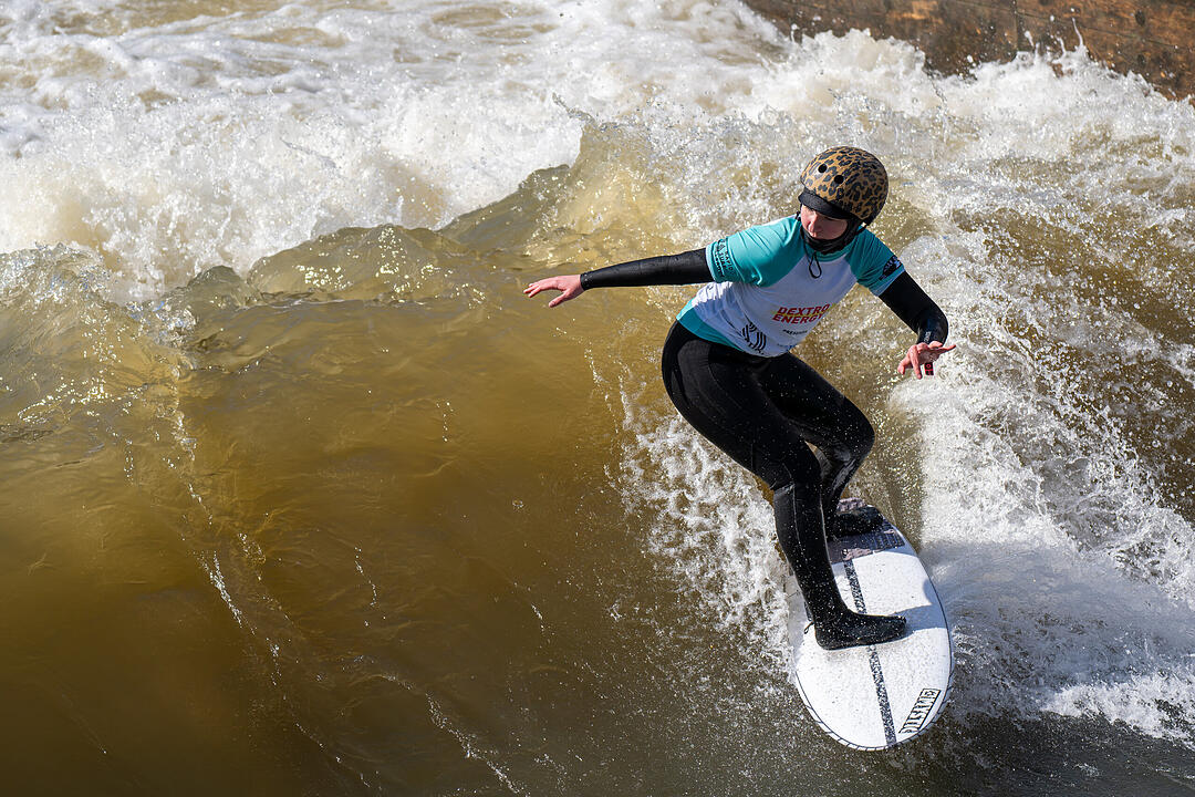 Die Surferwelle mitten in Nürnberg