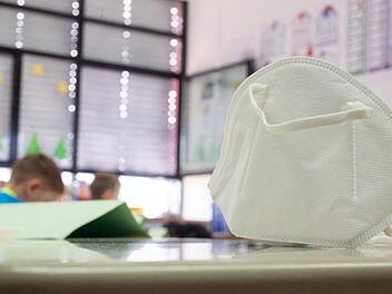 Maskenpflicht an Schulen in Bayern bleibt