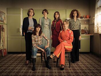 Ku'damm 77 Die Geschichte der Berliner Familie Schöllack geht in "Ku'damm 77" weiter.