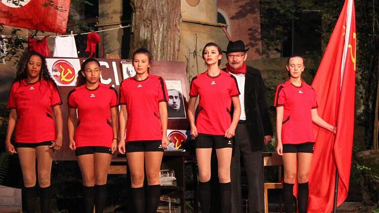 Szene aus Don Camillo und seine Herde. Foto: Jürgen Gärtner