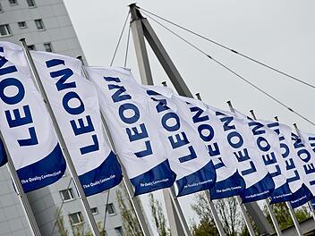 Nürnberg: Ausfälle bei Autozulieferer Leoni wegen Ukraine-Krieg - Folgen für Industrie in ganz Europa drohen