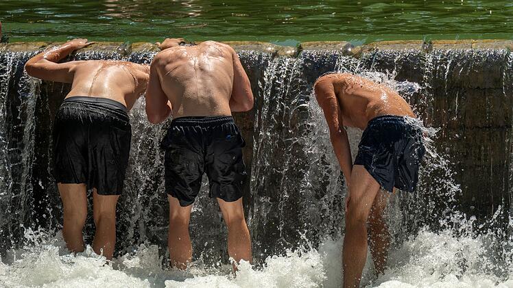 Fr&uuml;hsommerliche Hitze in Europa - auch in Bayern