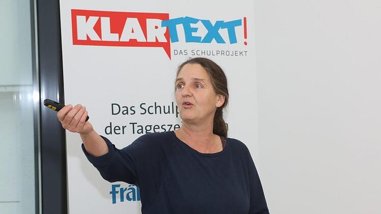 Begeisterung erntete die Bamberger Informatikprofessorin und KI-Forscherin Ute Schmid  für ihre Ideen, wie man Kindern auch mit analogen Mitteln naturwissenschaftliches und informatorisches Denken vermitteln kann. Foto: Barbara Herbst