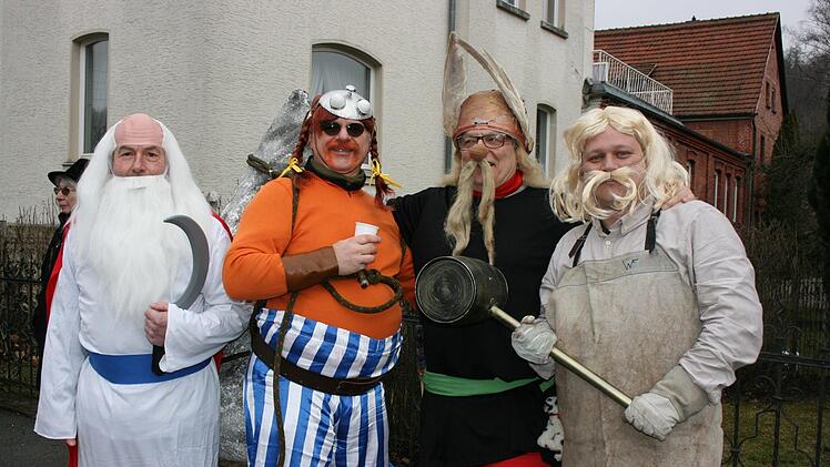 Beim Kronacher FaschingszugMaria Löffler