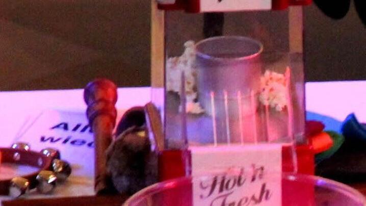 Die Popcornmaschine rattert. Foto: Johanna Blum