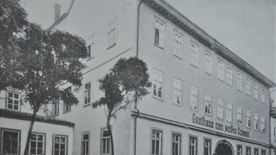 Das Gasthaus "Zum Weißen Schwan" mit dem integrierten Kinosaal vom "Kino-Karl" Repro: Dieter Seyfarth